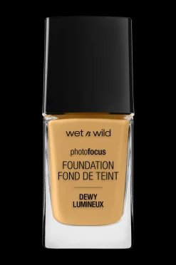 Wet n Wild Photo Focus Dewy Foundation