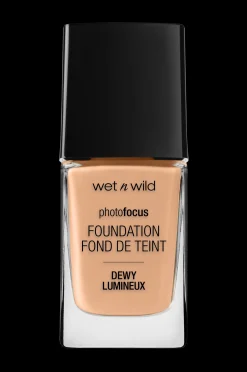 Wet n Wild Photo Focus Dewy Foundation